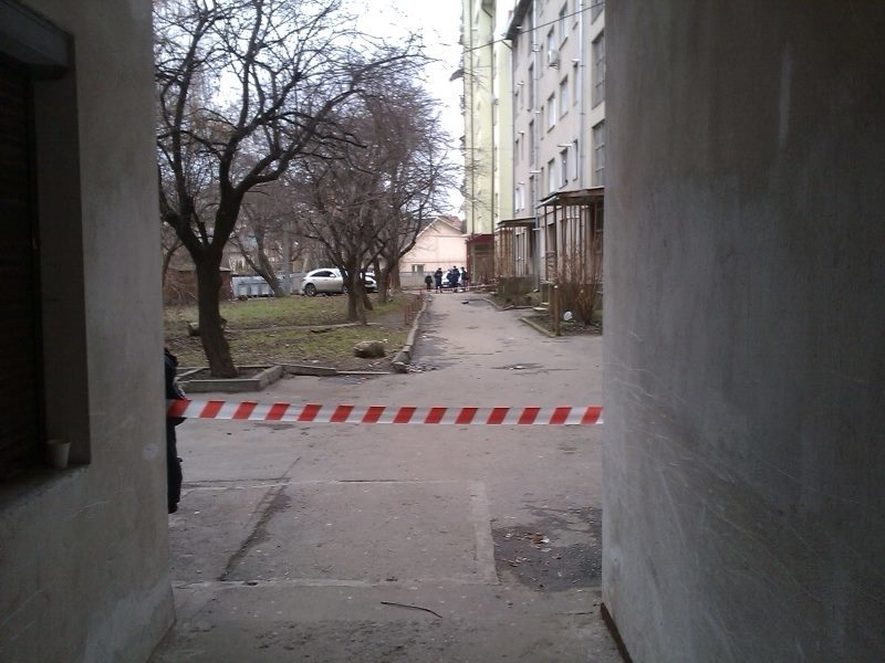 У Івано-Франківську на вулиці Галицькій замінований будинок?