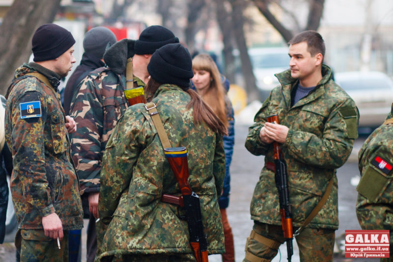 Область планує виділити ще 150 тисяч гривень військовим в зоні бойових дій
