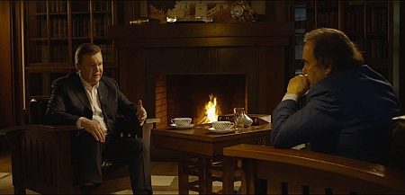 Олівер Стоун взяв інтерв’ю в екс-президента Віктора Януковича для документального кіно