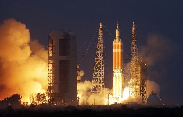 На орбіту вийшов Orion – корабель, на якому в 2021 році людина полетить на Марс