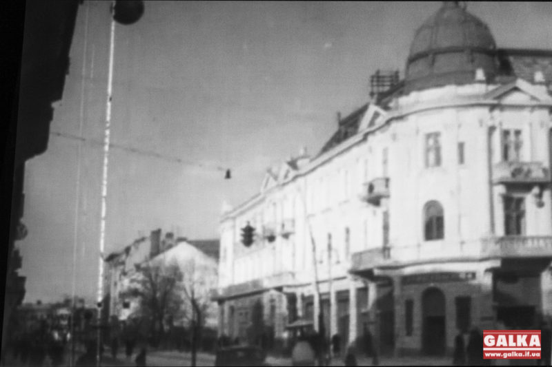 Старе відео міста Станіслав – «Вселення в нові квартири», 1958 р. (ВІДЕО)