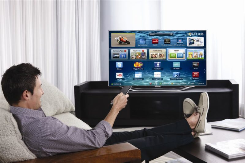 Samsung Smart TV може підслуховувати ваші розмови і збирати інформацію