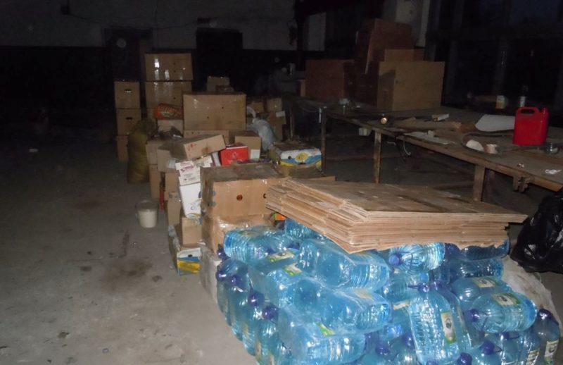 Добровольцям в зону АТО передали вісім тонн продуктів, зокрема, 17 відерець вареників