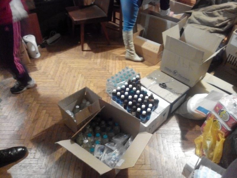 У Франківську волонтери збирають ліки для військових