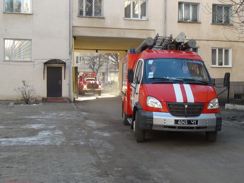 Забута праска спричинила пожежу в одній з квартир Франківська