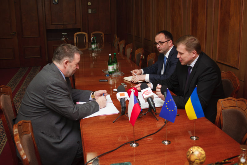 Чеські фахівці навчатимуть прикарпатських підприємців відповідати європейським стандартам якості (ФОТО)
