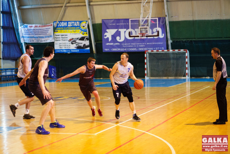 “ВАМБУД” достроково переміг у регулярному чемпіонаті області з баскетболу