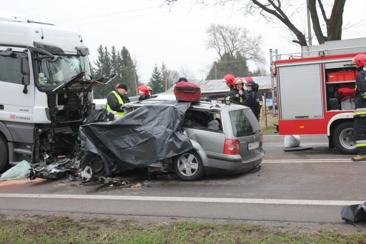 З’явилися фото з місця аварії у Польщі, у якій загинули прикарпатці