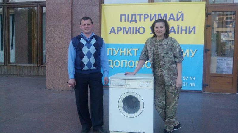 Прикарпатські волонтери передали допомогу в військовий госпіталь міста Щастя