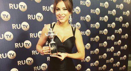Ані Лорак стала співачкою року в Росії