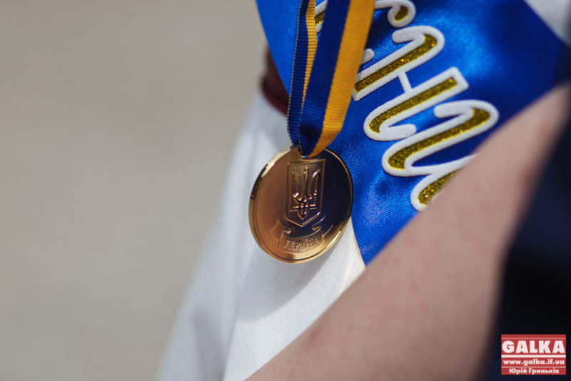 П’ятеро франківських випускників не змогли підтвердити золоті медалі на ЗНО