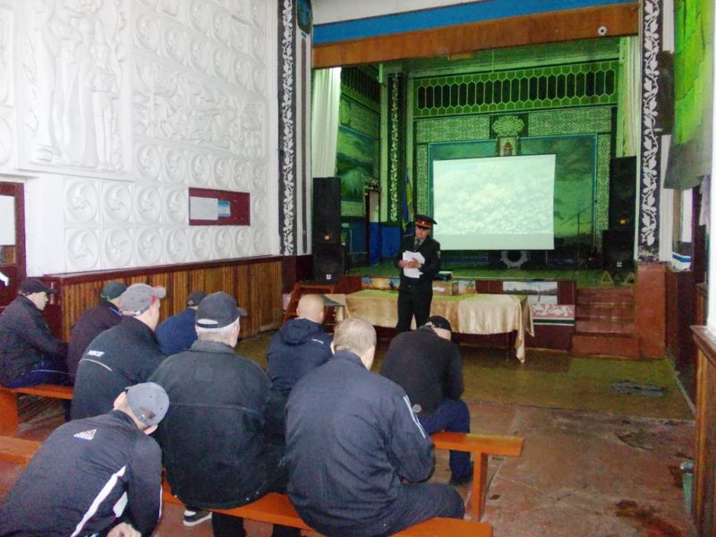 Прикарпатські ув’язнені вшанували пам’ять жертв депортації кримських татар (ФОТО)