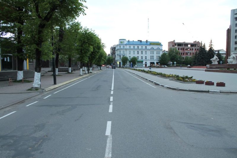 На вулиці Грушевського з’явилися велосмуги (ФОТО)