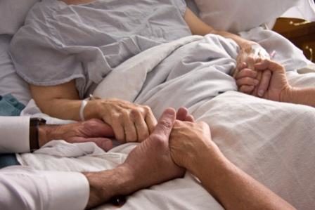 “Ні ліжок, ні інфекцій не буде”, – лікар про центр надання паліативної допомоги, який відкриють у Франківську