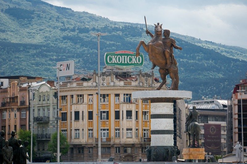 Македонія готова змінити назву країни, аби Греція пустила її в ЄС та НАТО