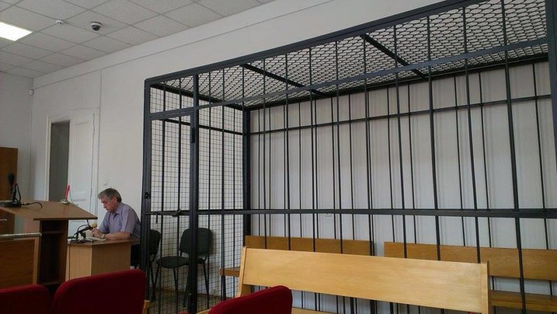 У Франківську засудили крадія шкільної огорожі