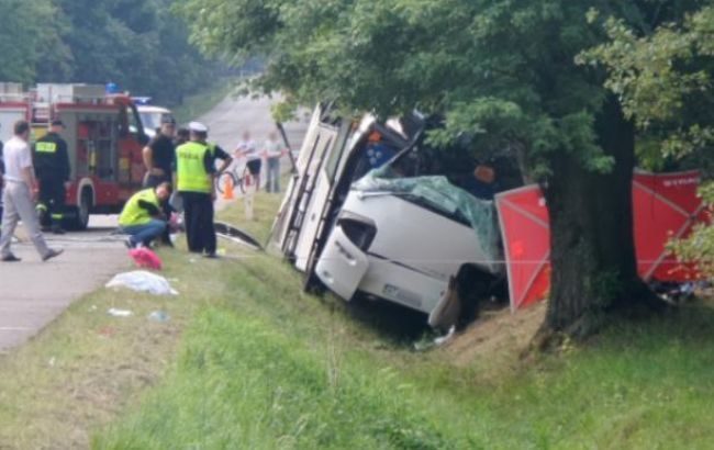 Причиною аварії в Польщі скоріше за все була втома водія, – Дещиця