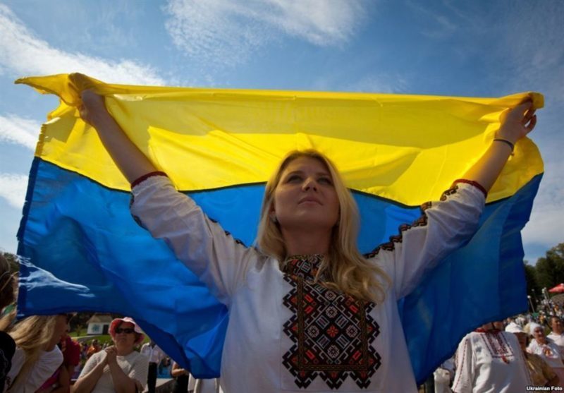 Порошенко вразив зворушливим роликом про український прапор (ВІДЕО)