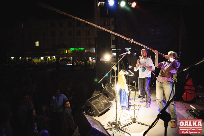 Намисто в центрі міста: гурт “КораЛЛі” виступить на головній сцені до Дня міста в Коломиї