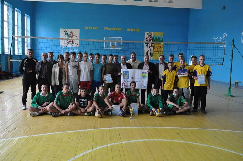 На Франківщині відбувся турнір з волейболу (ФОТО)