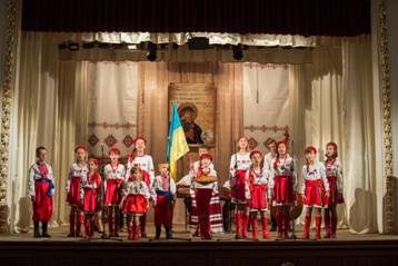 Франківців запрошують виступити на фестивалі “Історія України у народних піснях”