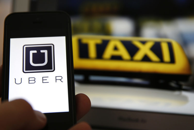 Онлайн-сервіс замовлення таксі Uber розпочинає роботу в Україні