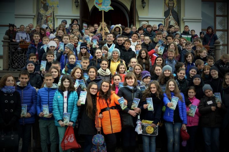 Триста восьмикласників Франківська взяли участь у прощі в Крихівцях