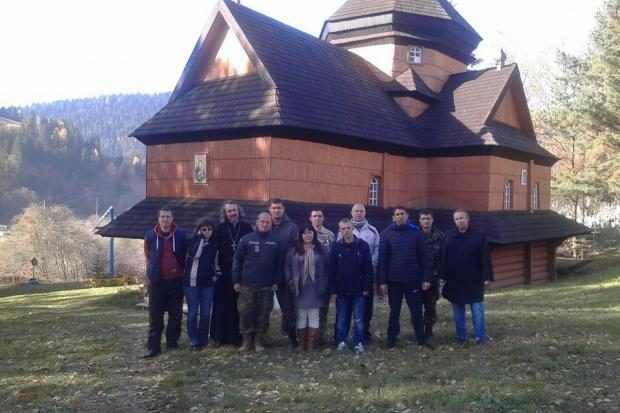 Під час творчої реабілітації бійці АТО відвідали музей та церкву у Криворівні