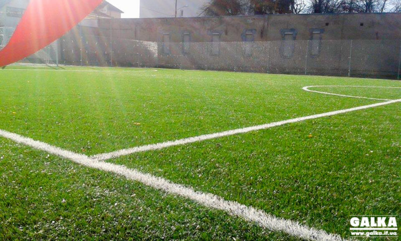 У Долині побудують футбольне поле зі штучним покриттям за півтора мільйона гривень