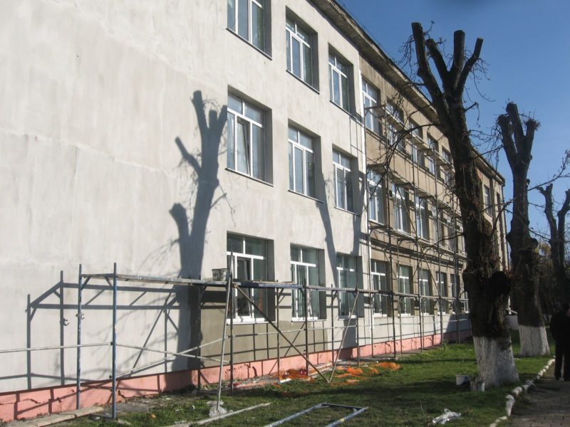До кінця листопада завершать ремонт школи на Франківщині (ФОТО)