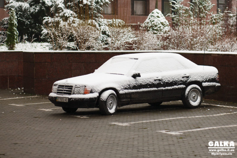 Франківський блогер поділився сімома зимовими авто-лайфхаками (ВІДЕО)