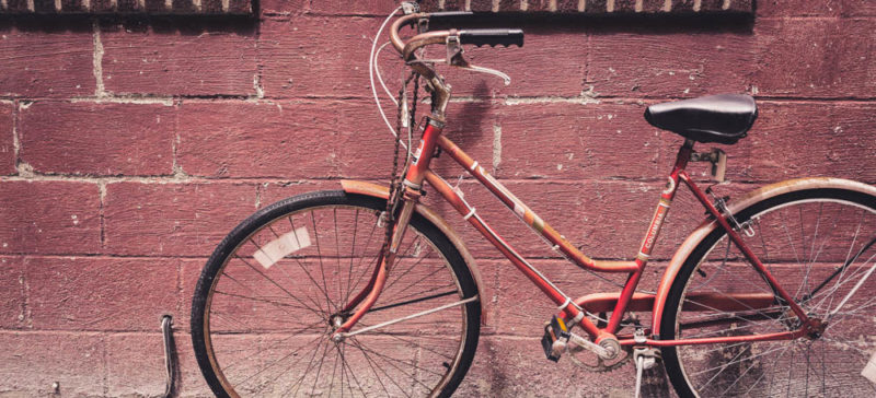 На Долинщині у хлопчика вкрали велосипед