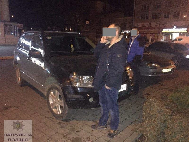 Вночі у Франківську патрульні затримали двох п’яних водіїв