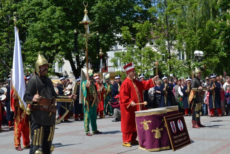 На Прикарпатті найдавніший оркестр Туреччини вшанував загиблих османських воїнів (ФОТО)