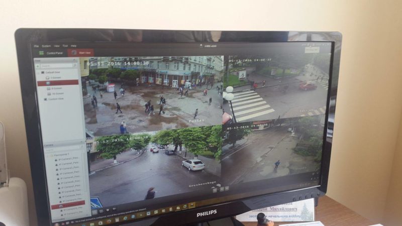 Місто під наглядом: у мерії дивляться відео з 50 камер спостереження (ФОТО, ВІДЕО)