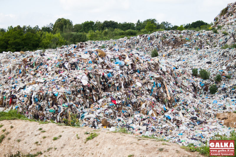 На міському полігоні накопичено близько двох мільйонів тонн сміття
