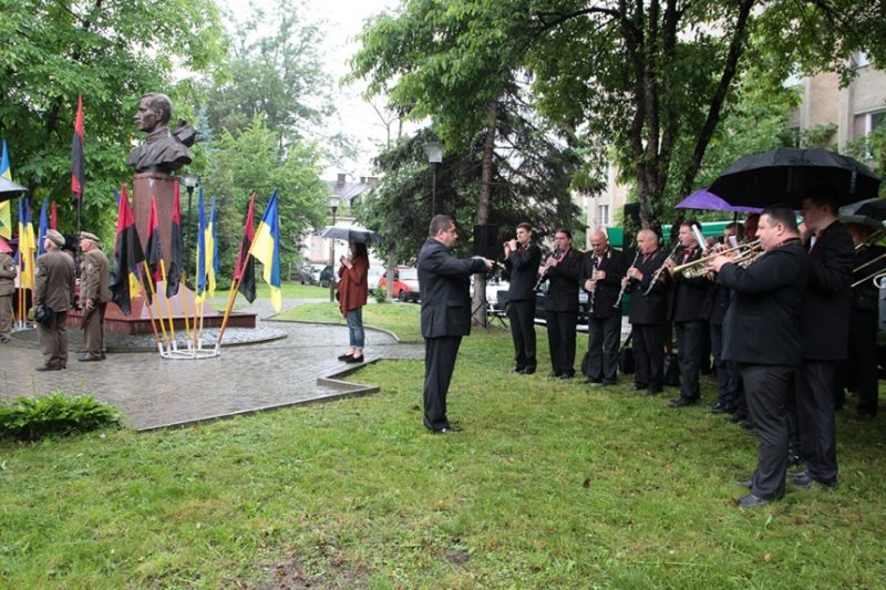 У Франківську відзначили 125-ий день народження Євгена Коновальця (ФОТО)