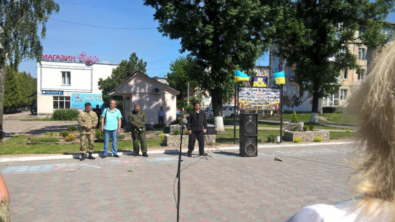 Семенченко у Бурштині розповів, чому в Ахметова потрібно забрати місцеву ТЕС (ФОТО)