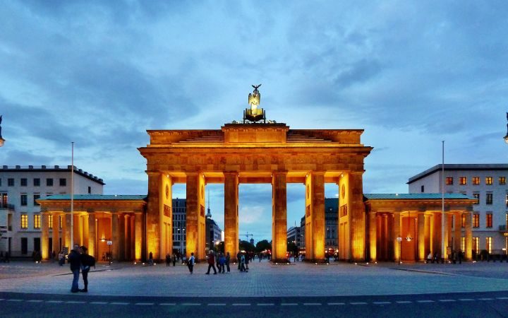 Німеччина оголосила дату відкриття кордонів