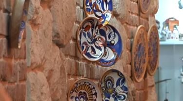 У Франківську відкрилась виставка декоративних тарелів (ВІДЕО)