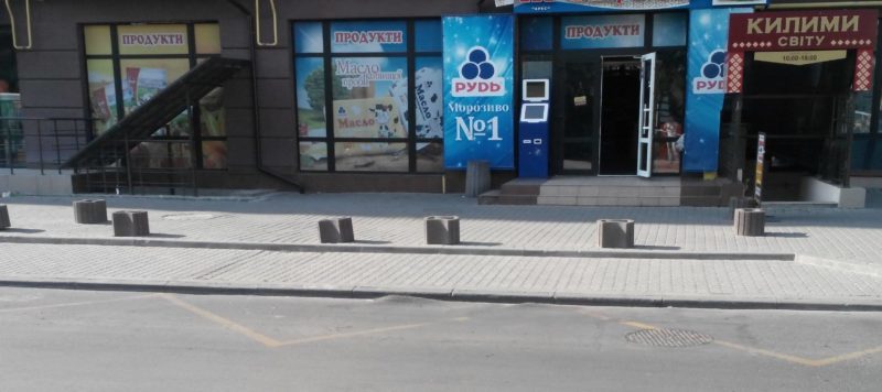 Гарантійний ремонт вулиці Тичини обіцяють зробити за місяць