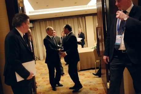 Зустріч Олланда та Путіна на саміті G20 пройшла невдало, – французькі ЗМІ