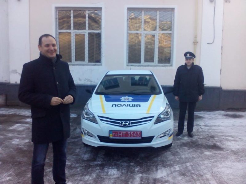Поліціянти міста отримали службову машину, придбану за кошт міста (ФОТО)