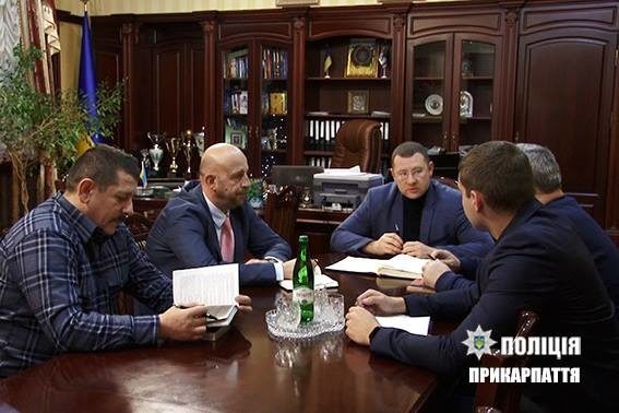 На Прикарпатті почали пошук нових поліцейських