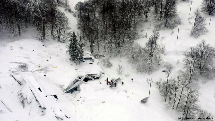 В Італії знайшли тіла всіх 29 загиблих в результаті сходу лавини