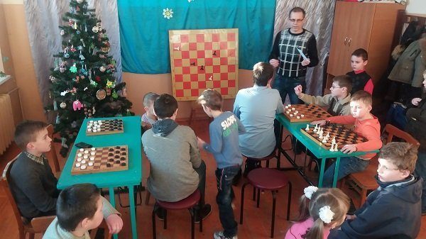 Турнір із шашок у Франківську присвятили пам’яті Героїв Крут