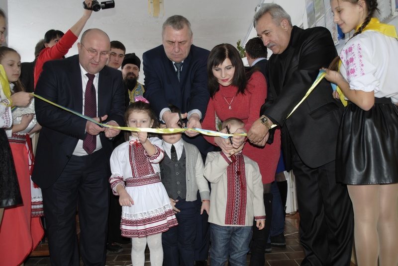 На Богородчанщині відкрили навчально-виховний комплекс (ФОТО)