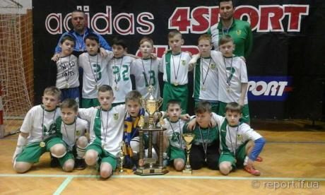 Юні франківські футболісти перемогли на турнірі у Словаччині (ФОТОФАКТ)