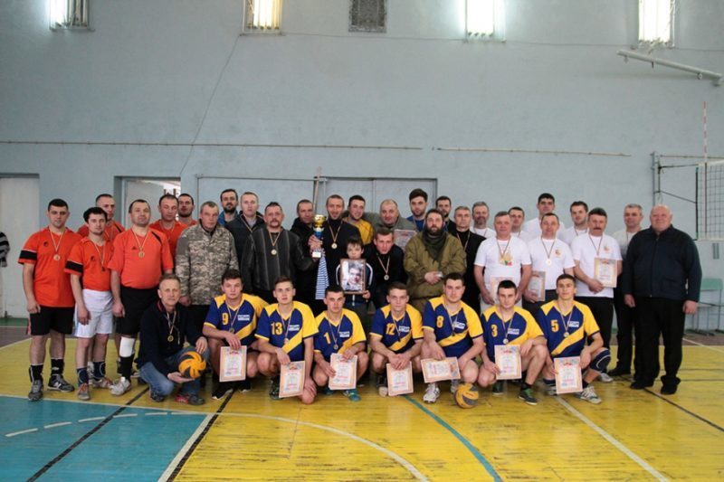 Волейбольний турнір пам’яті “кіборга” Миколи Самака відбувся на Косівщині (ФОТО)