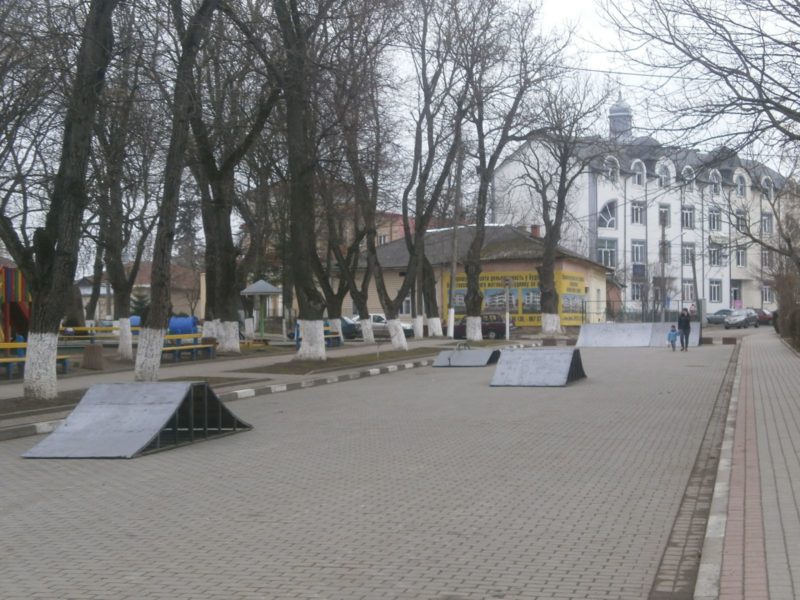 Скейт-парк встановили у Снятині (ФОТО)